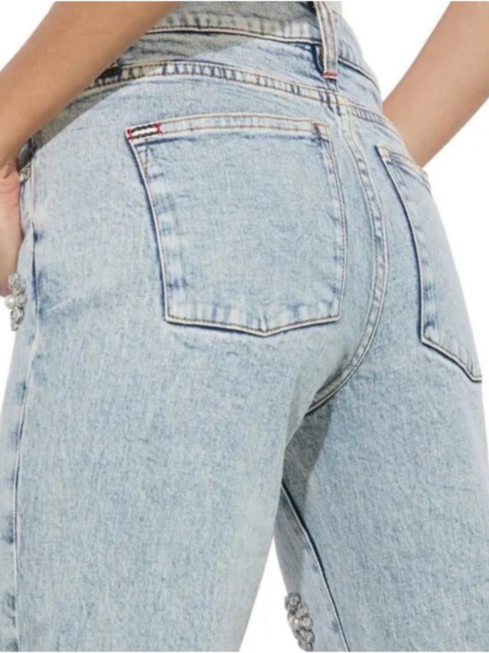 Alice + Olivia Roxie Crystal-Embellished Straight -Leg Jeans - Picture 4 of 7